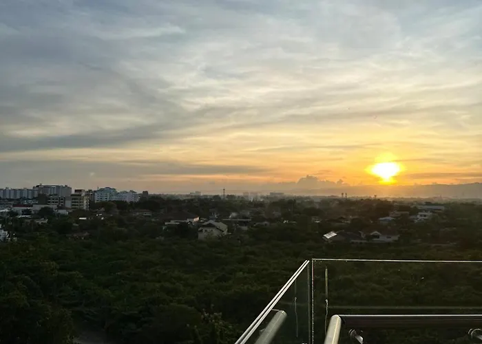 Tambuli Blue Premium Seaview Appartement *